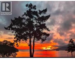 604 Waugh Road, Mayne Island, BC V0N2J1 Photo 33