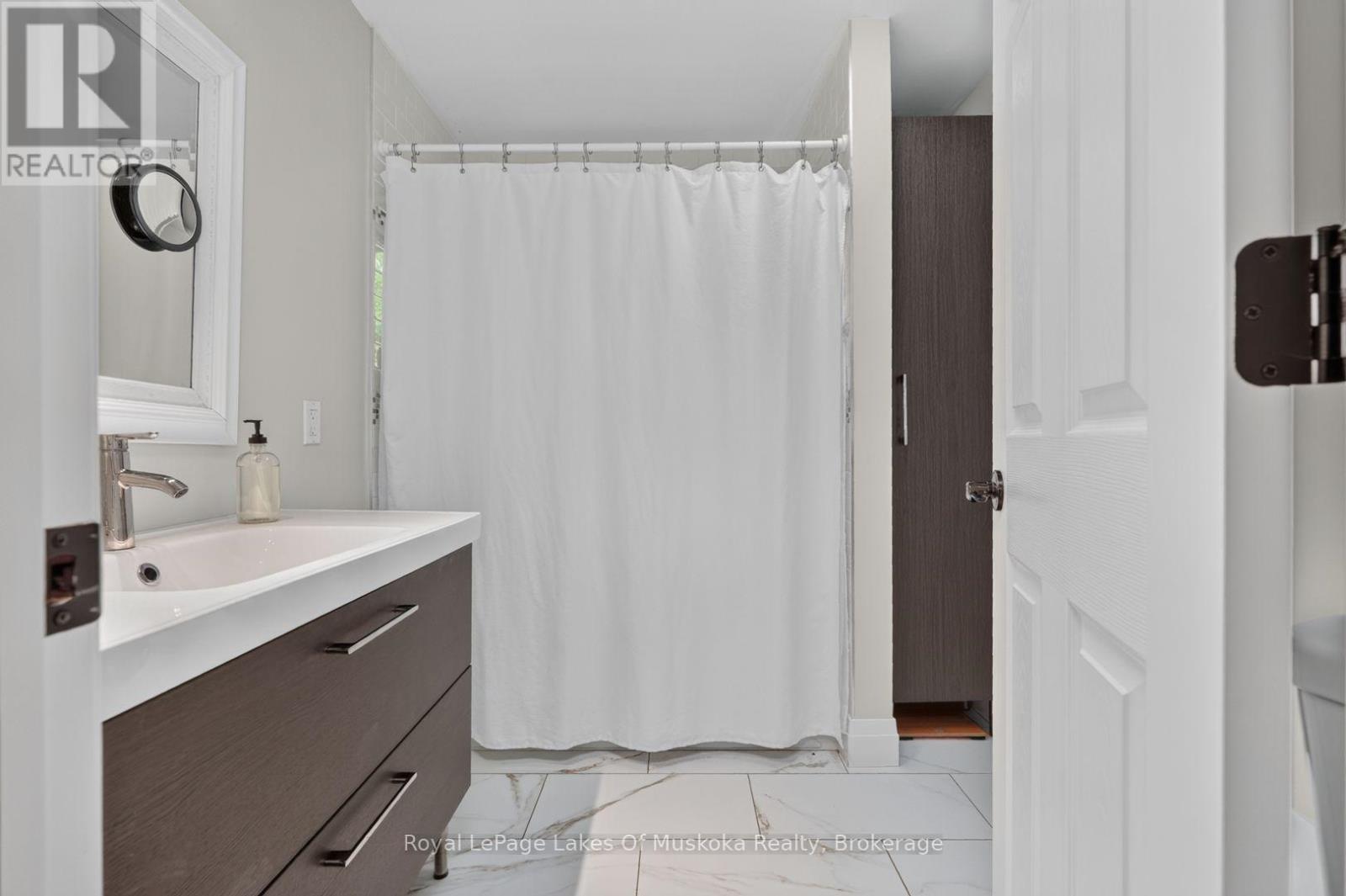 206 LAKEWOOD PARK ROAD - Image 24