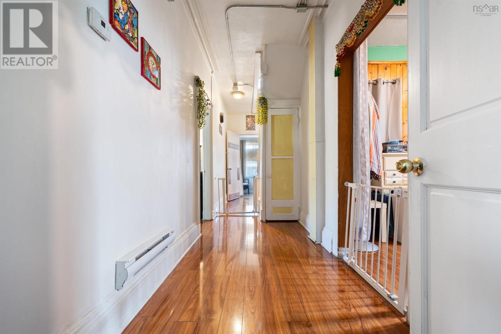 Property 24 of 40 of 86 Denoon Street