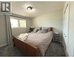 Kitchen - 2231 20 Avenue Se, Medicine Hat, AB T1A3Y8 Photo 10