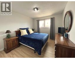 2231 20 Avenue Se, Medicine Hat, AB T1A3Y8 Photo 11