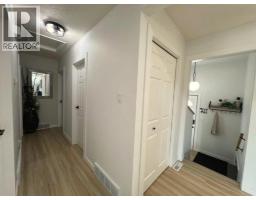 2231 20 Avenue Se, Medicine Hat, AB T1A3Y8 Photo 13