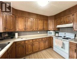 Primary Bedroom - 2231 20 Avenue Se, Medicine Hat, AB T1A3Y8 Photo 7