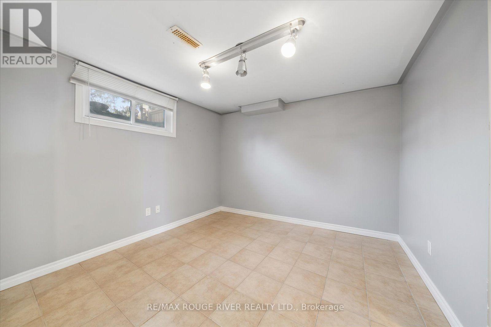 80 Millhouse Crescent, Toronto, ON photo 34