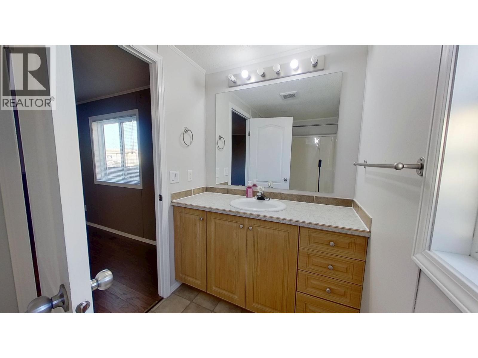 #53 9203 82 STREET - Image 17