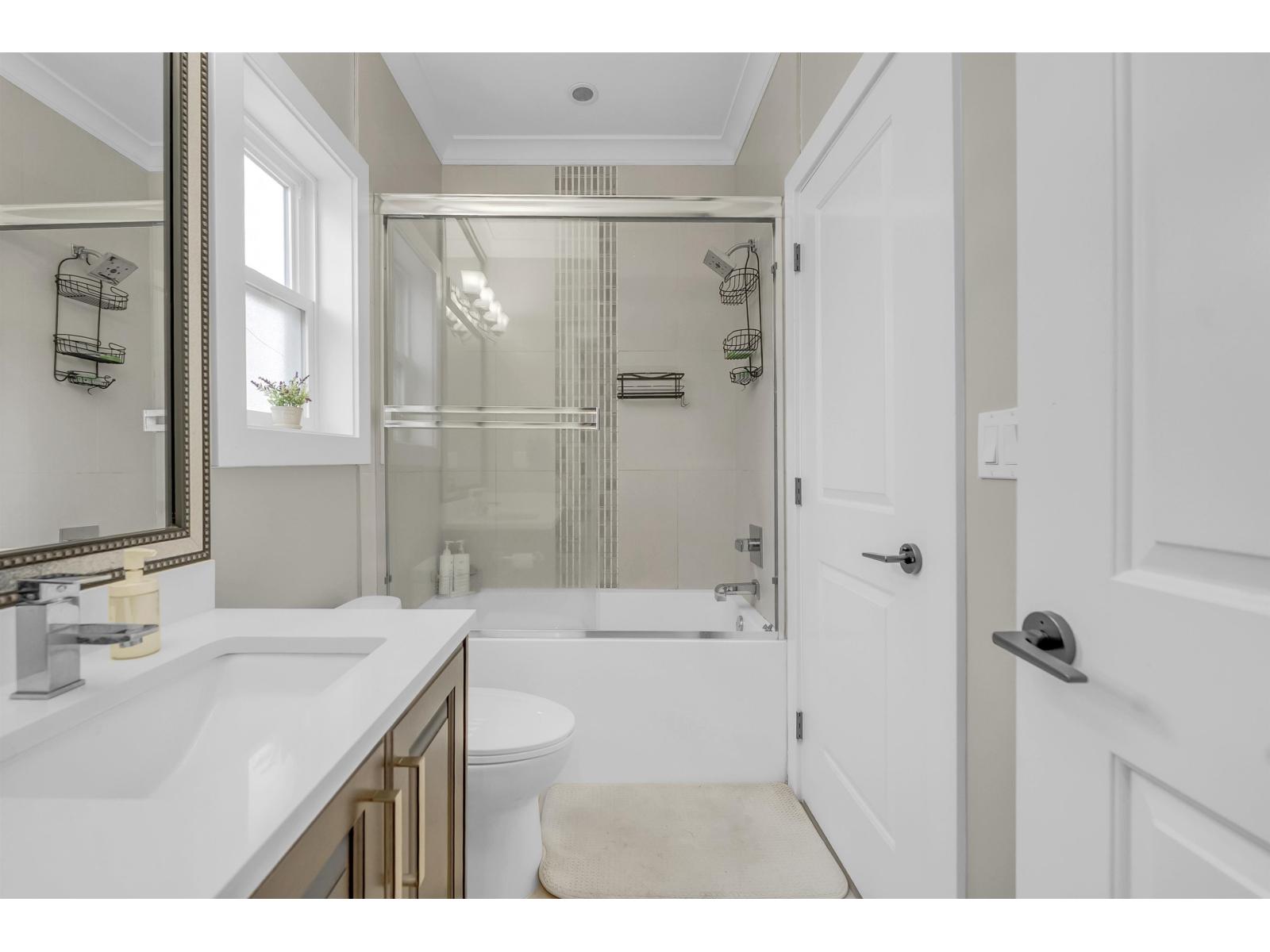 15648 82 AVENUE, Surrey