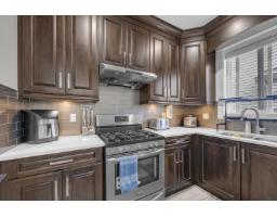 15648 82 Avenue, Surrey, BC V4N0R8 Photo 9