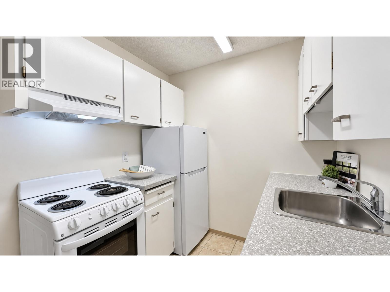 110 2033 W 7TH AVENUE, Vancouver - Image 1