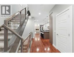 2207 32 Avenue SW - photo 15