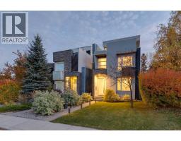 2207 32 Avenue SW - photo 1