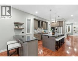 2207 32 Avenue SW - photo 10
