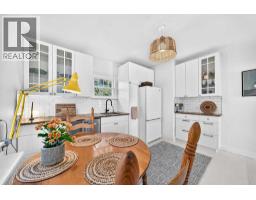 532 18 Avenue NW - photo 14