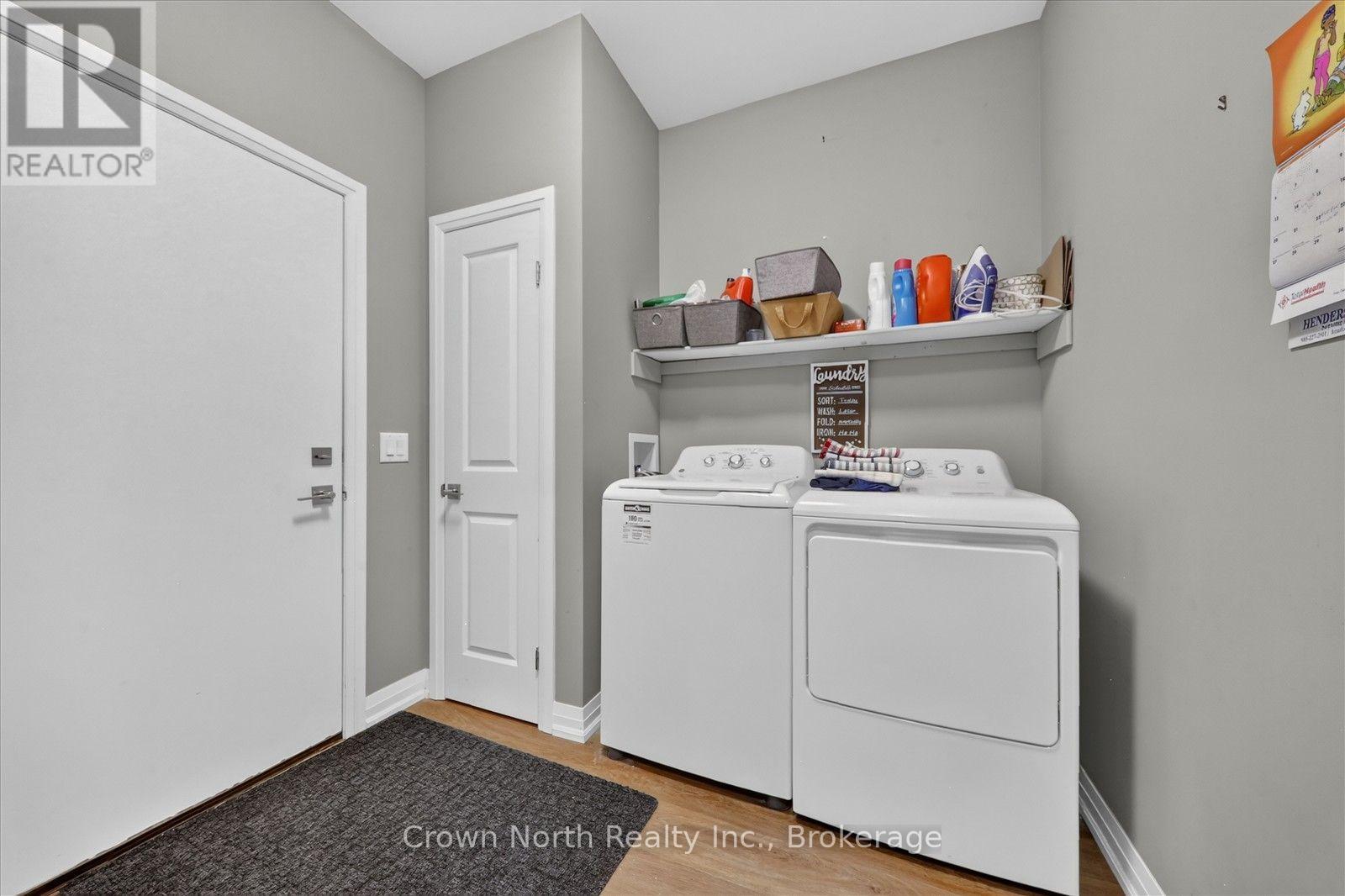 #35 300 RICHMOND STREET - 24