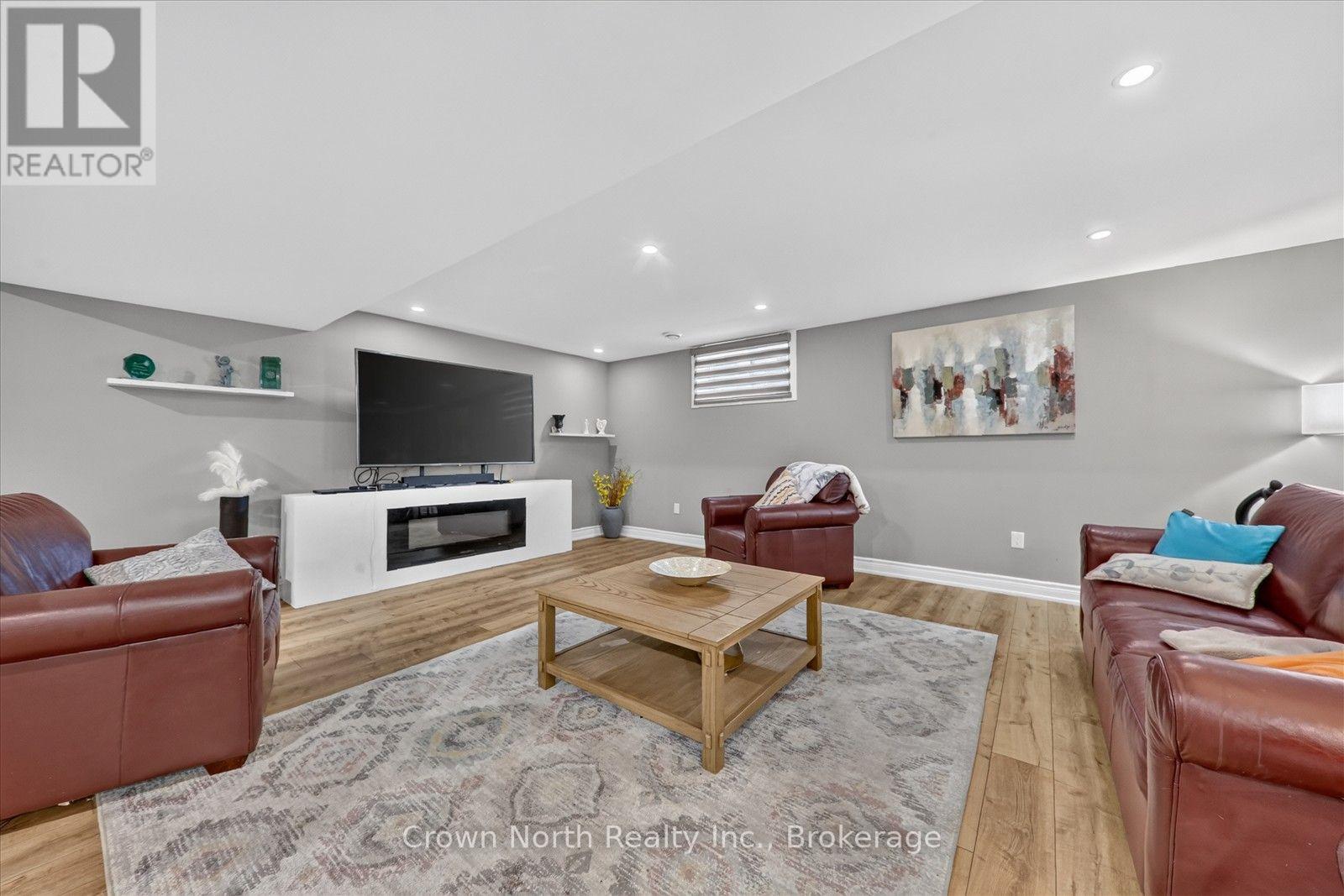 35- 300 Richmond Street, Thorold, ON photo 31