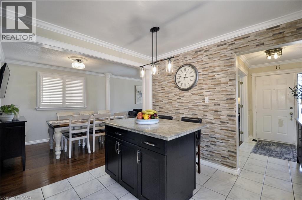 44 MERCER Road - Image 10