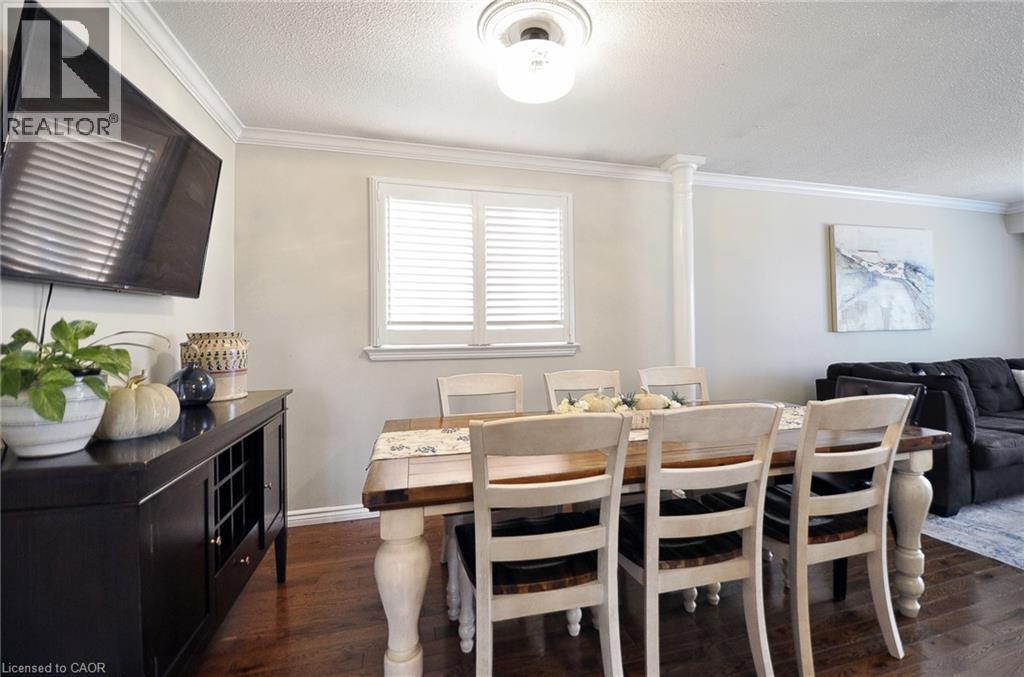44 MERCER Road - Image 11