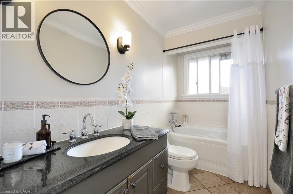 44 MERCER Road - Image 19