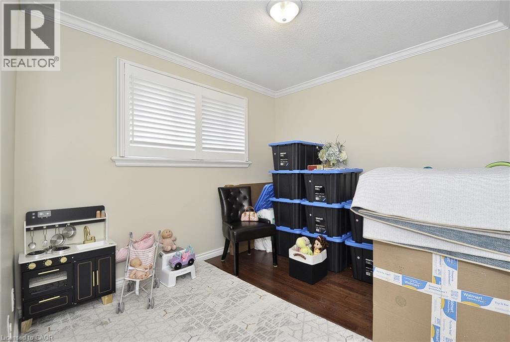 44 MERCER Road - Image 21