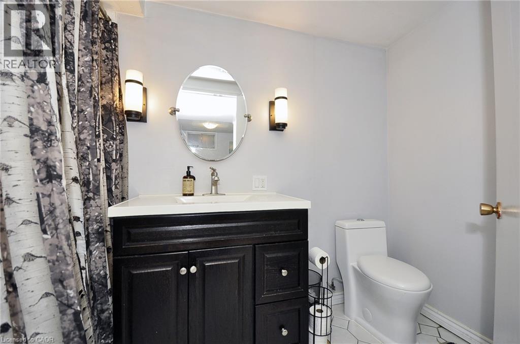 44 MERCER Road - Image 26