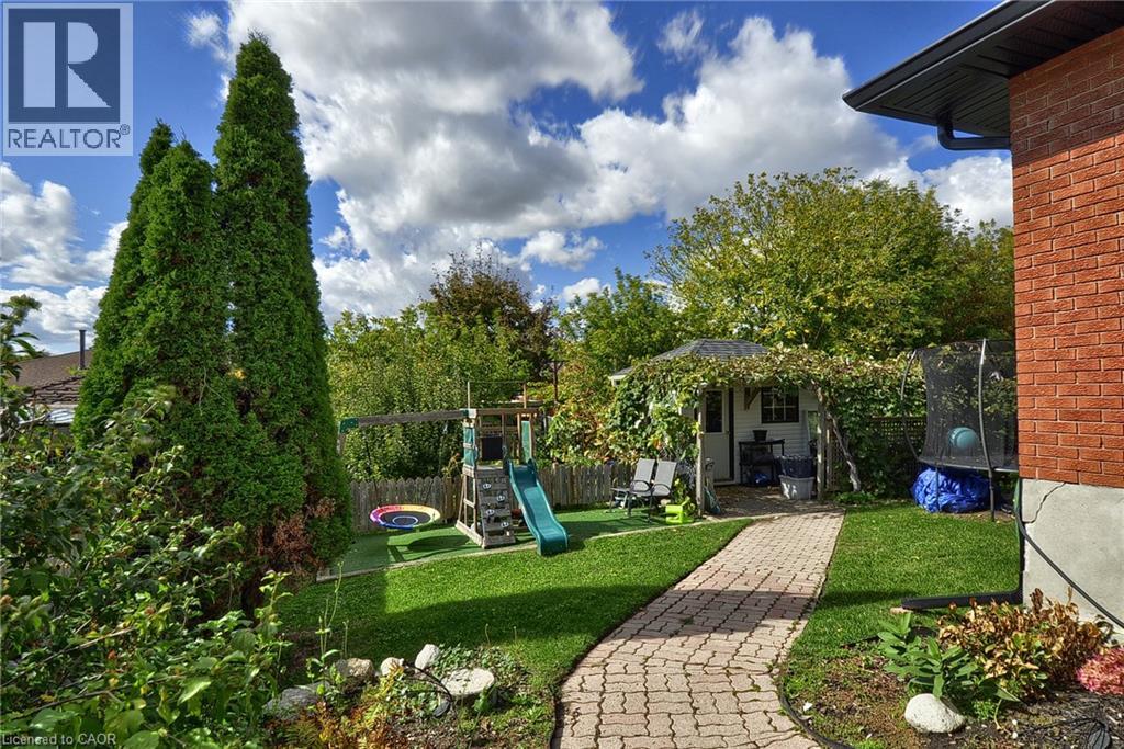 44 MERCER Road - Image 30