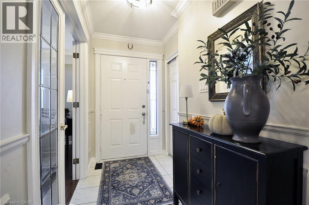 44 MERCER Road - Image 4