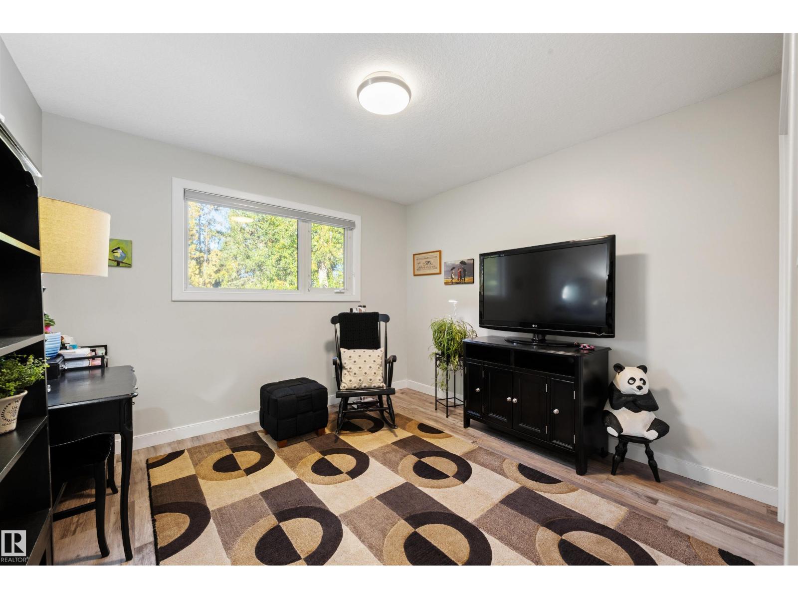 18512 90 Avenue NW, Belmead — photo 26 of 30: Property photo