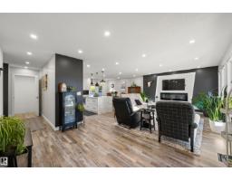 Bedroom 3 - 18512 90 Av Nw, Edmonton, AB T5T1N7 Photo 6