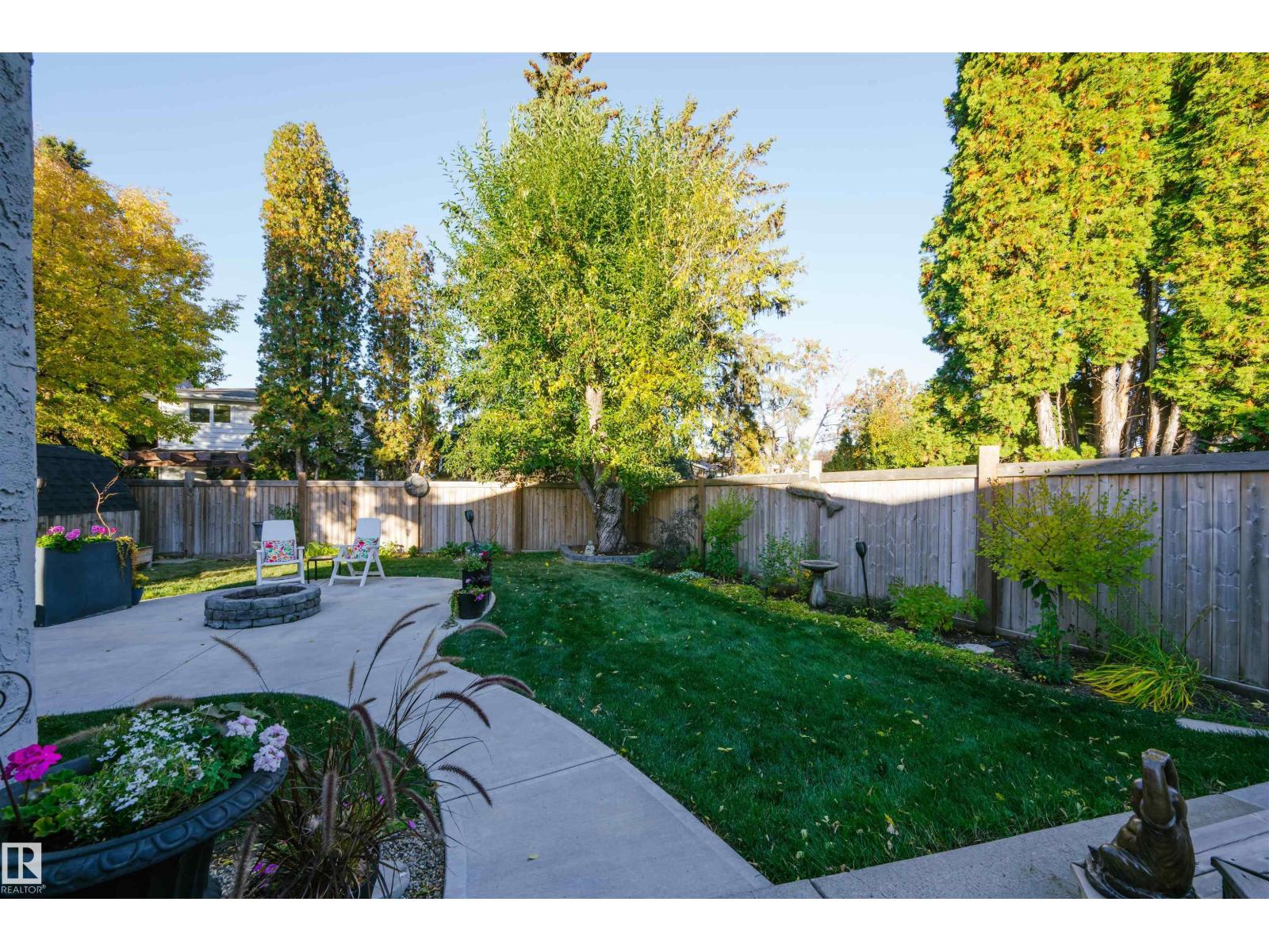 18512 90 AV NW - 50