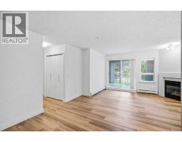 235, 35 Richard Court SW - photo 6