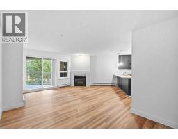 235, 35 Richard Court SW - photo 2