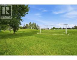 235, 35 Richard Court SW - photo 26