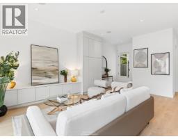 2 1986 E 8th Avenue, Vancouver, BC V5N1V1 Photo 9