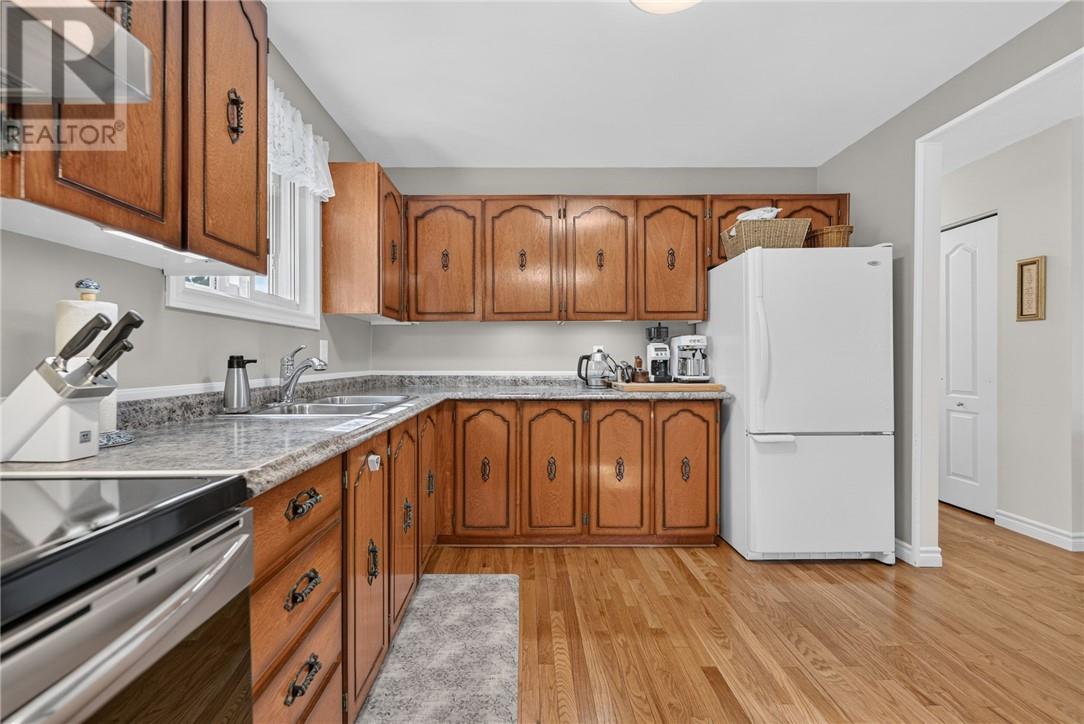 1699 Harry Street - Image 10