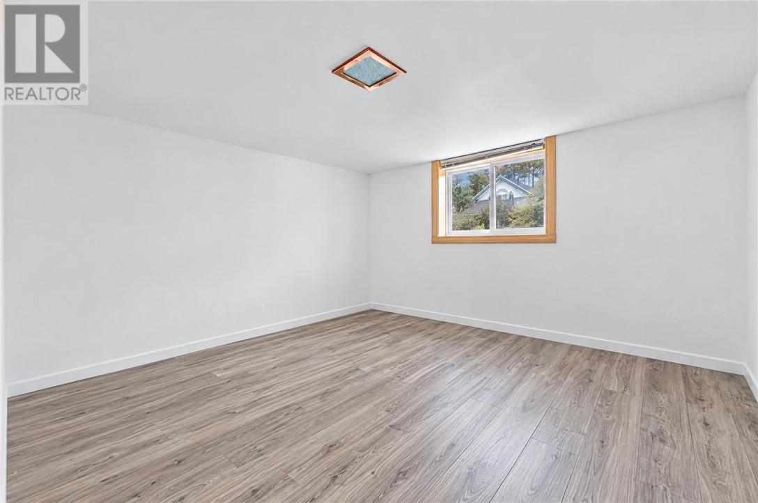 1699 Harry Street - 43