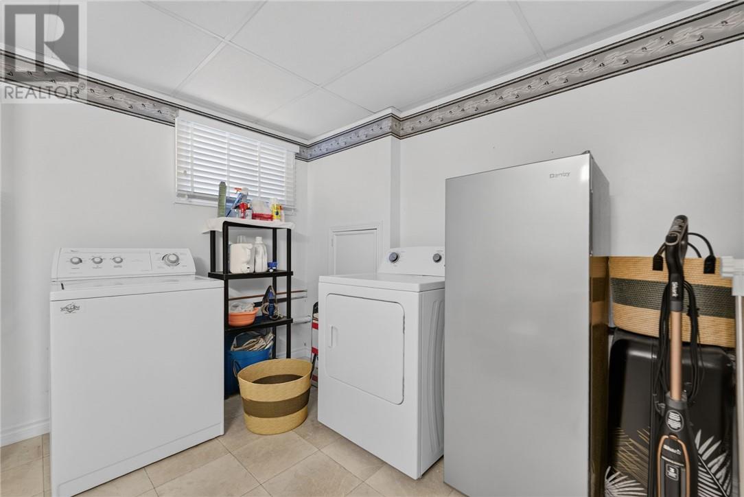 1699 Harry Street - 48