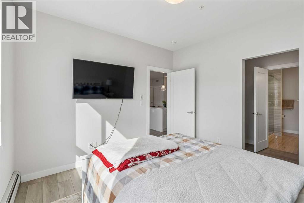 #303 35 Walgrove SE - 14