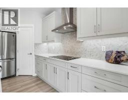 4pc Bathroom - 303, 35 Walgrove  Se, Calgary, AB T2X4S6 Photo 7