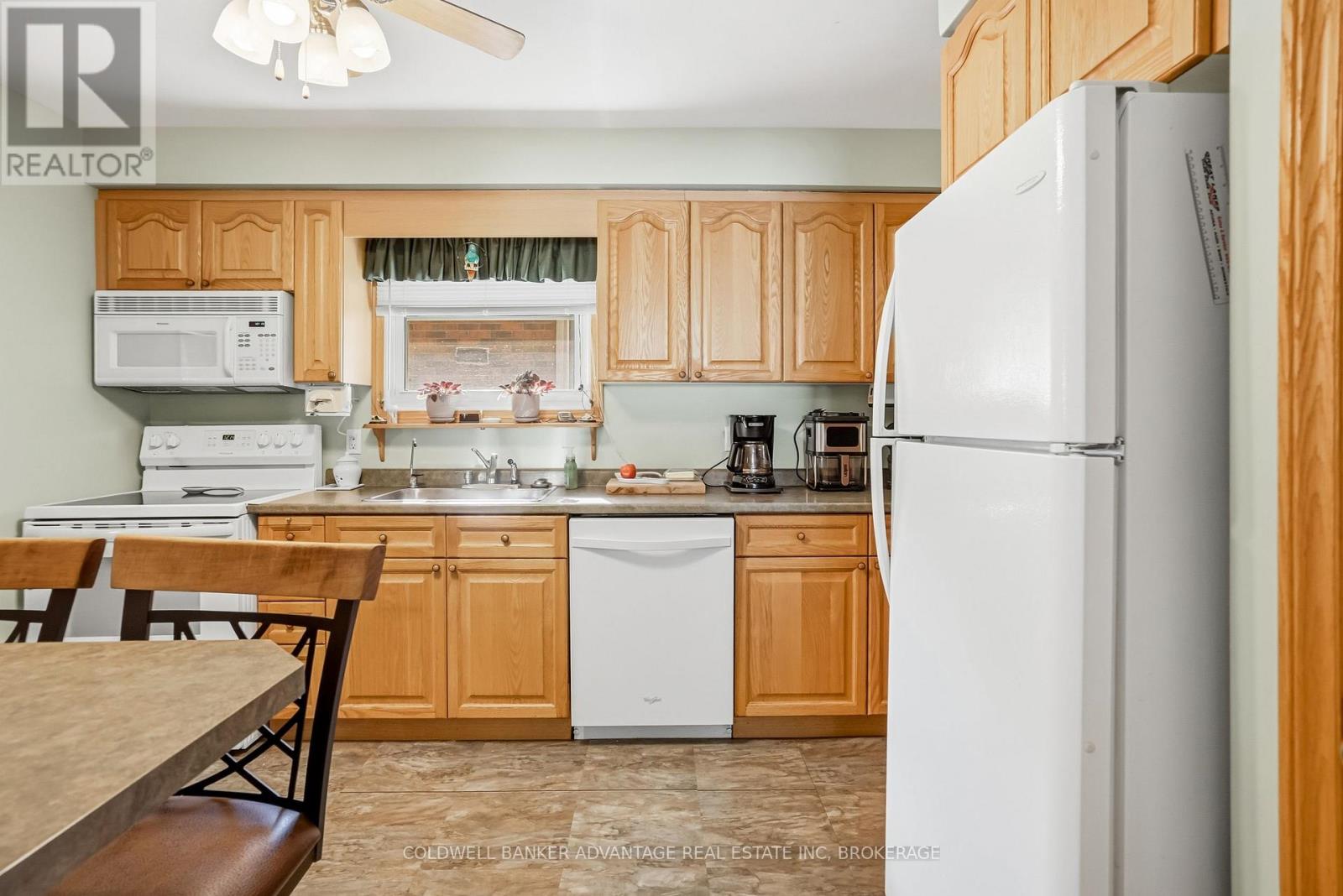 7451 REDHAVEN CRESCENT - 12
