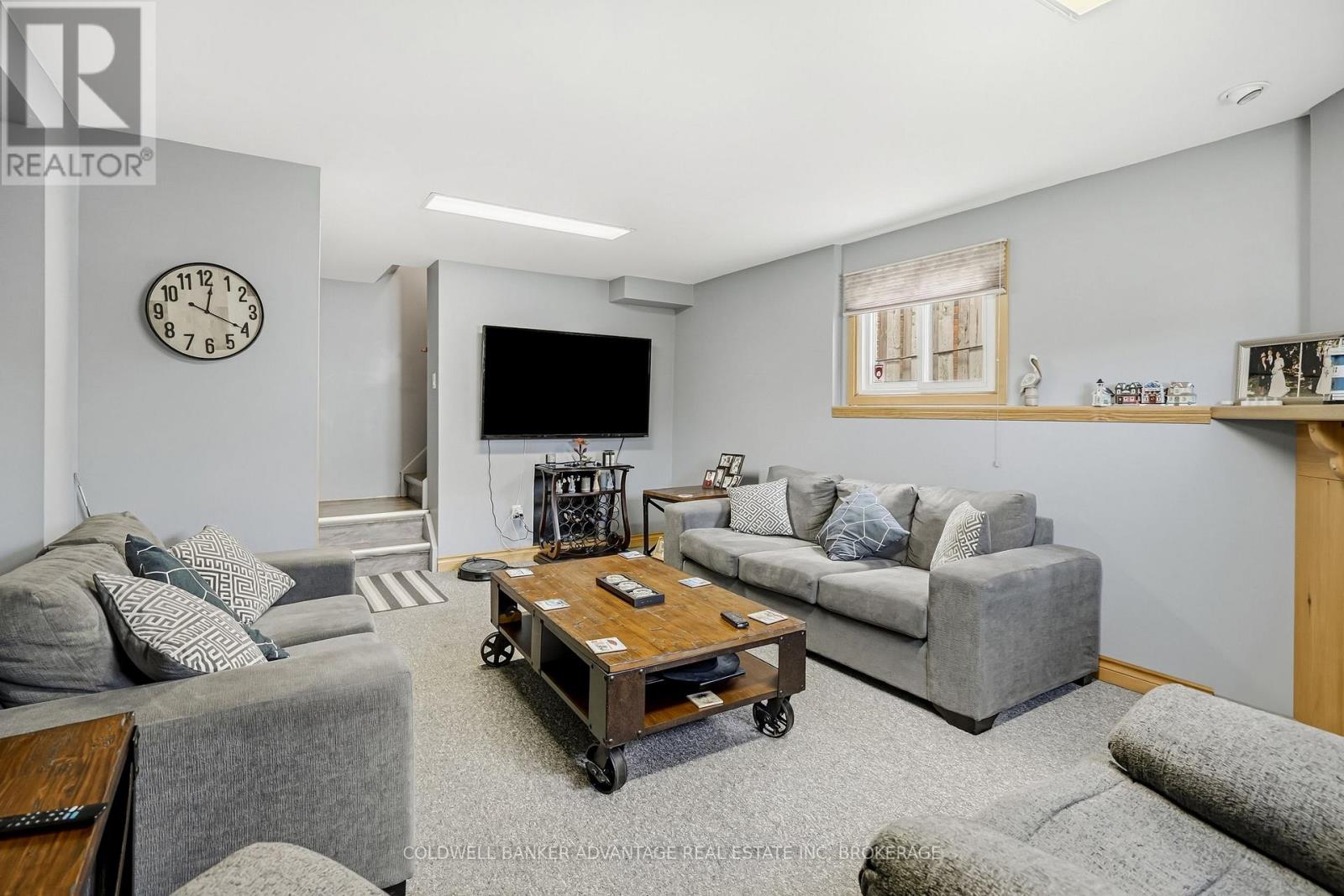 7451 REDHAVEN CRESCENT - Image 21