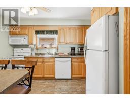 Recreational, Games room - 7451 Redhaven Crescent, Niagara Falls, ON L2G7H6 Photo 12