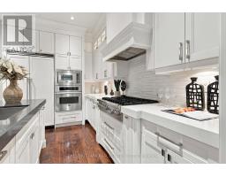 358 Elm Road, Toronto, ON M5M3V6 Photo 12