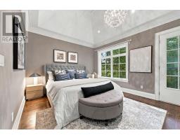 358 Elm Road, Toronto, ON M5M3V6 Photo 18