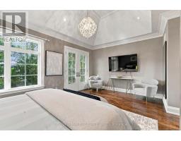 358 Elm Road, Toronto, ON M5M3V6 Photo 20