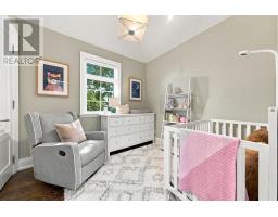 358 Elm Road, Toronto, ON M5M3V6 Photo 26