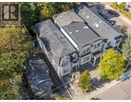 358 Elm Road, Toronto, ON M5M3V6 Photo 45