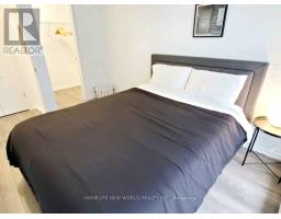 1806 - 197 Yonge Street, Toronto, ON M5B0C1 Photo 6