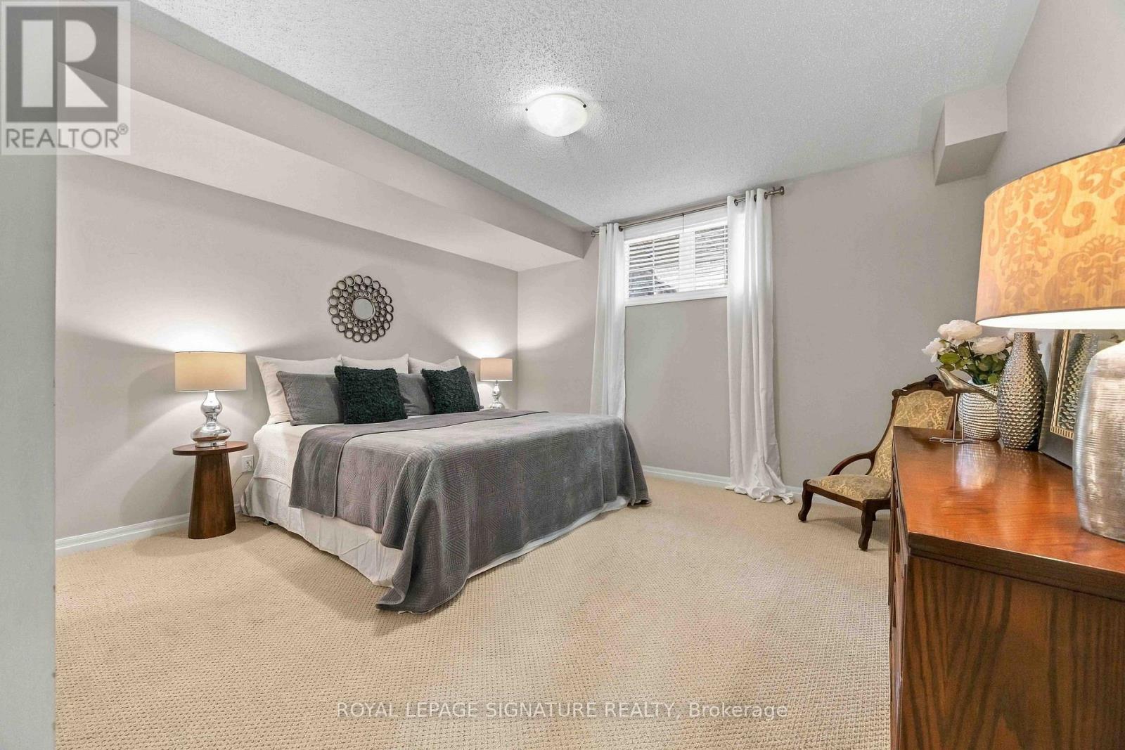 1618 CHILLIWACK STREET - 31