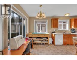 546 Redwing Drive, Penticton, BC V2A8N7 Photo 11