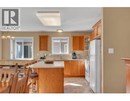 546 Redwing Drive, Penticton, BC V2A8N7 Photo 18