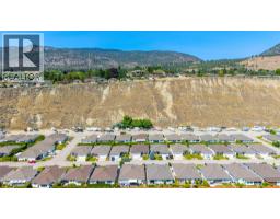 546 Redwing Drive, Penticton, BC V2A8N7 Photo 42